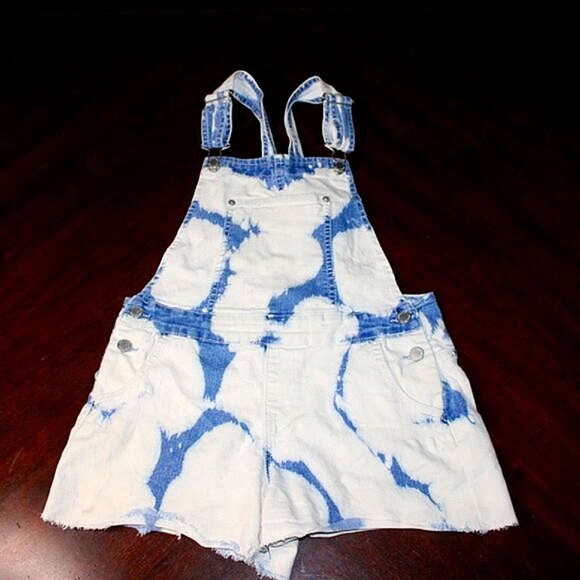 Vintage Inspired Jordache Overalls Shorts | THRASHED | Indie Style - Picture 2 of 10